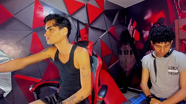 Hot Boys Without Limits online show from 01/13/26, 04:07