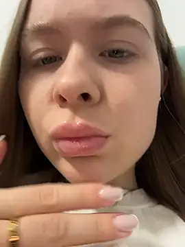 Nicole Loving online show from 01/07/26, 06:32