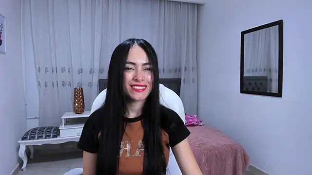 Victoria Piercee online show from 12/22/25, 02:08