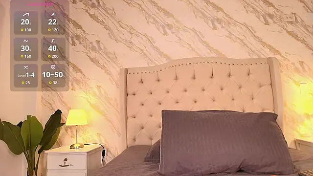 Snapshot of Yuliana-ambell chatting on 01/07/26, 11:29 Yuliana-ambell online show from 01/07/26, 11:29