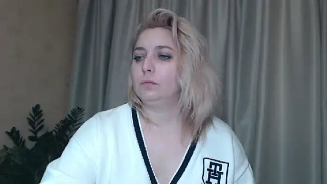 sweetpussy13 online show from 01/12/25, 10:12