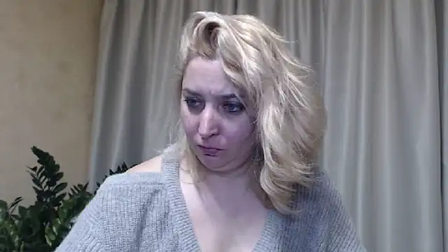 sweetpussy13 online show from 03/18/25, 10:03
