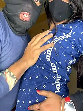 HOT-CUPAL22 online show from 12/23/25, 06:44