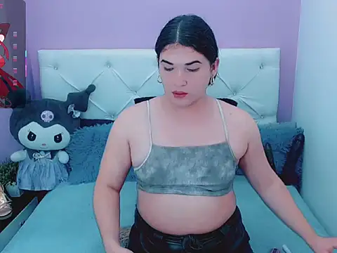 dayanqueen online show from 12/19/25, 03:02