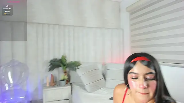 im ariana  online show from 07/01/26, 08:19