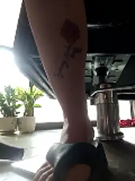 SARA6926969 online show from 03/02/26, 05:08