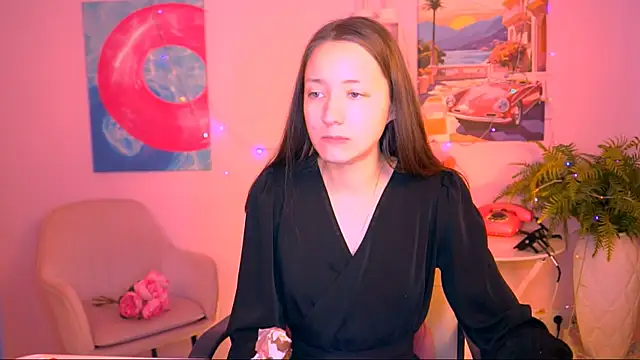 LuluPatterson online show from 12/23/25, 08:12