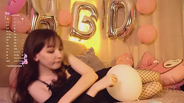 SoraYumeXXX online show from 01/10/26, 01:18