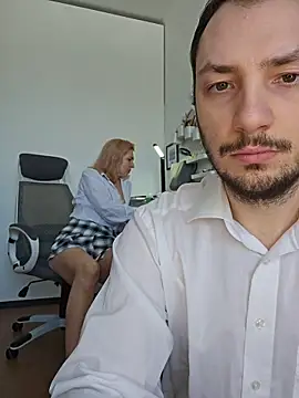 Snapshot of Lovebackground chatting on 02/21/26, 08:59 Lovebackground online show from 02/21/26, 08:59