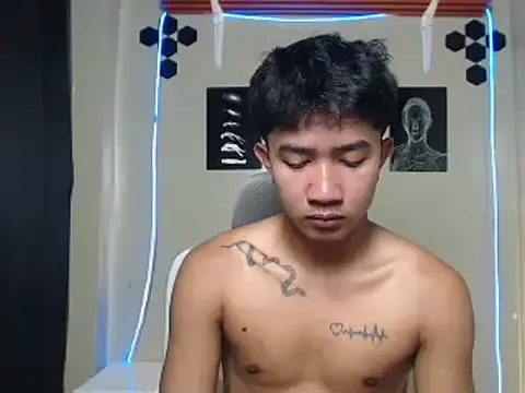 Snapshot of Ur_hottestjonny chatting on 07/29/26, 01:26 Ur hottestjonny online show from 07/29/26, 01:26