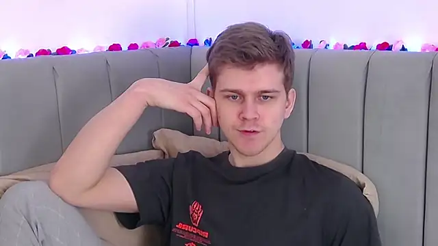 NickJohnas online show from 02/15/26, 12:36