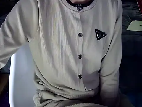 Chichi 86 online show from 02/07/26, 04:33