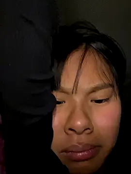 Snapshot of Nika-be chatting on 12/22/25, 02:25 Nika-be online show from 12/22/25, 02:25