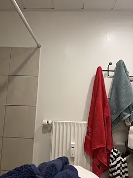 SilkyMira online show from 02/02/26, 11:47