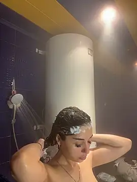 SilkyMira online show from 04/02/26, 08:17