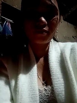 ngaytho004 online show from 12/16/25, 09:53