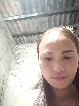 ngaytho004 online show from 12/21/25, 10:44