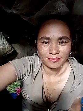 Snapshot of ngaytho004 chatting on 05/23/26, 03:34 ngaytho004 online show from 05/23/26, 03:34