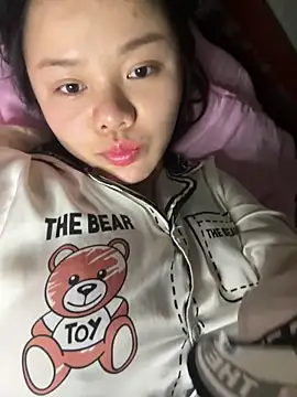 leo-kitty online show from 12/20/25, 01:51