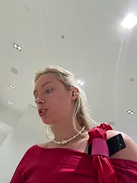 SunnyShiney online show from 04/01/26, 01:34