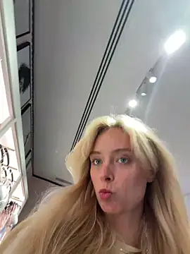 SunnyShiney online show from 04/03/26, 02:04