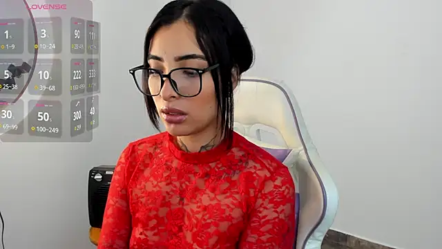 emmi 11 online show from 04/29/26, 12:48