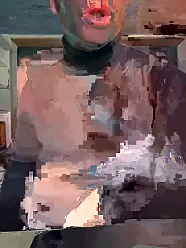 Manu1983el01 online show from 12/17/25, 01:39