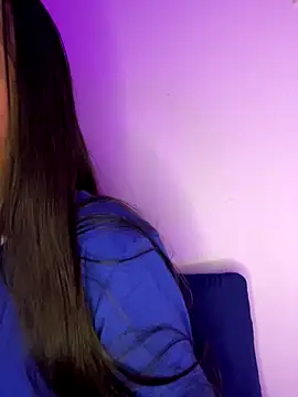 Iam samanthaaa online show from 12/17/25, 04:18