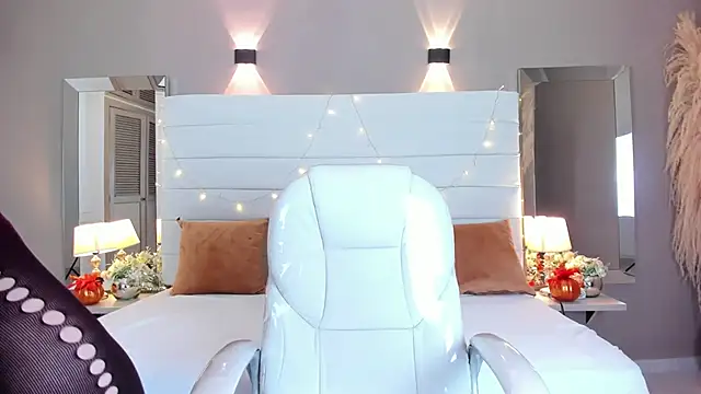 maturexxx  online show from 10/13/25, 01:44