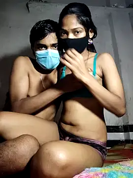 realcouple71 online show from 12/17/25, 09:04