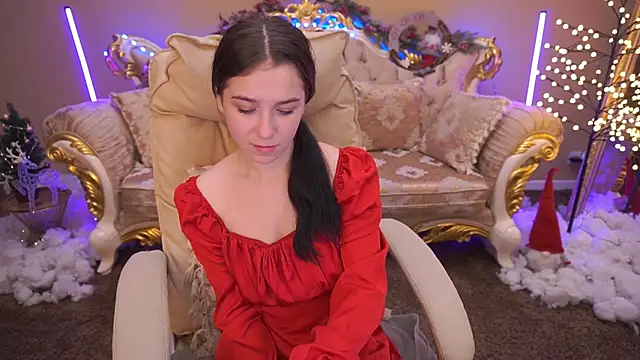 Snapshot of OliviaDesire chatting on 12/21/25, 02:51 OliviaDesire online show from 12/21/25, 02:51