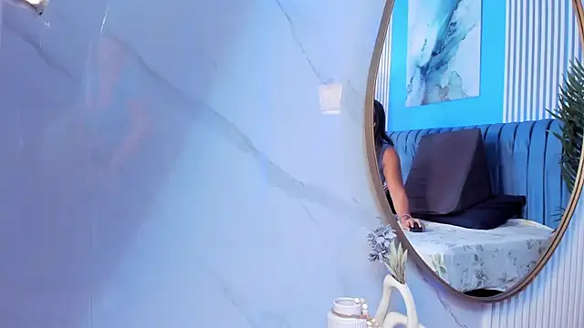 Snapshot of dahianeconnor chatting on 01/08/26, 11:56 dahianeconnor online show from 01/08/26, 11:56