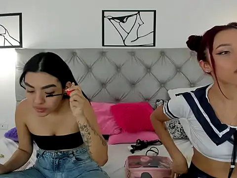 DuoSecretHot online show from 01/09/26, 08:10