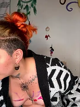 Snapshot of Oshun_Morton chatting on 01/08/26, 03:20 Oshun Morton online show from 01/08/26, 03:20