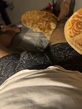 Night outcam online show from 02/25/26, 07:34