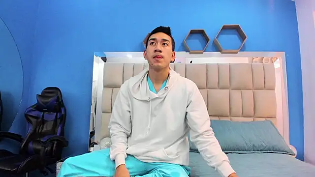 Snapshot of matias_jeong chatting on 02/15/26, 12:47 matias jeong online show from 02/15/26, 12:47