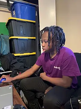 Snapshot of YourLittleBoyfriend chatting on 03/01/26, 03:03 YourLittleBoyfriend online show from 03/01/26, 03:03