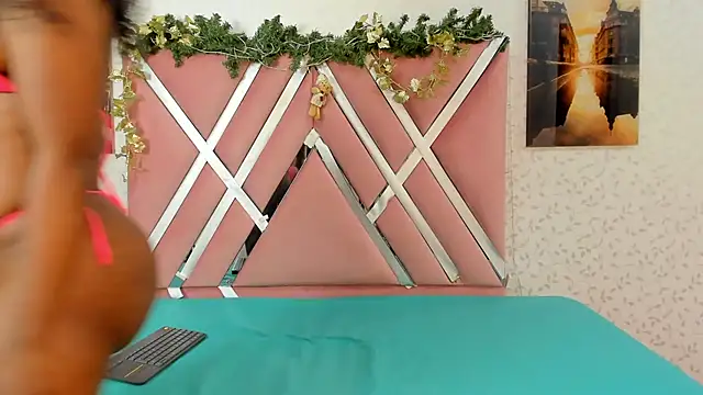 Sheila Scott online show from 12/20/25, 10:50