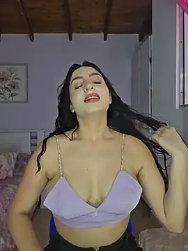 Esmeralda Rossi online show from 03/02/26, 08:04