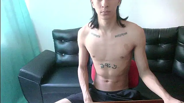 Snapshot of SebasT-sex chatting on 02/09/26, 03:16 SebasT-sex online show from 02/09/26, 03:16