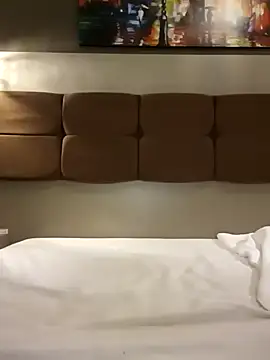 Atwsliiikizilll online show from 12/15/25, 09:19