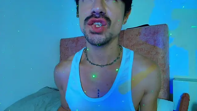 Ethan Briggs online show from 01/09/26, 03:20