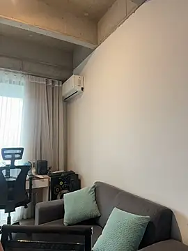 Snapshot of ValeriaTorress_ chatting on 02/23/26, 06:49 ValeriaTorress online show from 02/23/26, 06:49