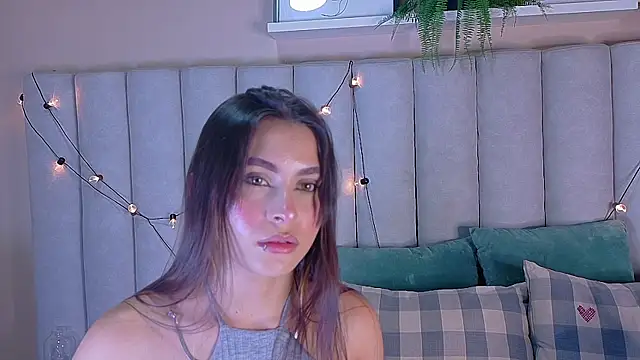 Miia Anderson online show from 04/01/26, 12:17