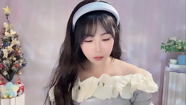 Pinkgirl520 online show from 12/19/25, 07:15