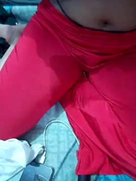 Snapshot of diya_r chatting on 02/16/26, 04:30 diya r online show from 02/16/26, 04:30