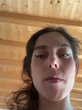 YourSlutQueen online show from 04/24/26, 11:01