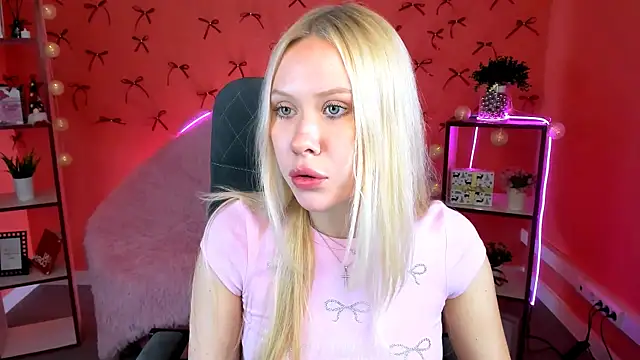 AprilChambers online show from 01/12/26, 09:58