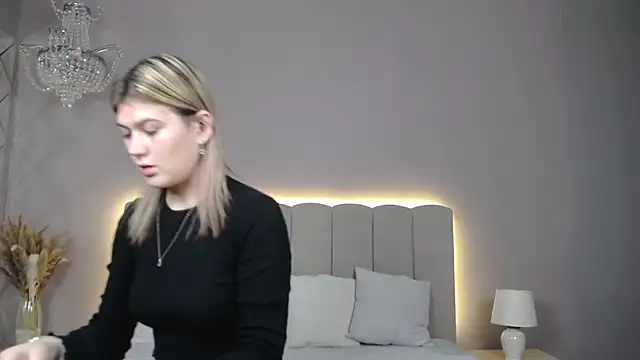 AmeliStark online show from 01/13/26, 04:07