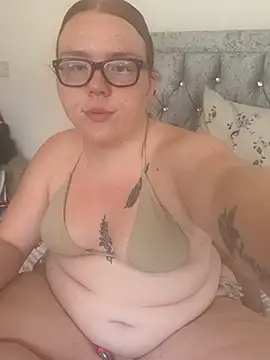AnnieAinsx online show from 05/30/26, 01:08